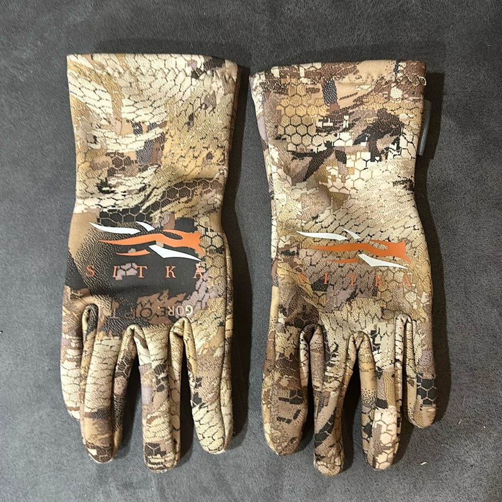 Sitka Men’s XL Traverse Gloves. Optifade Marsh. Like New.